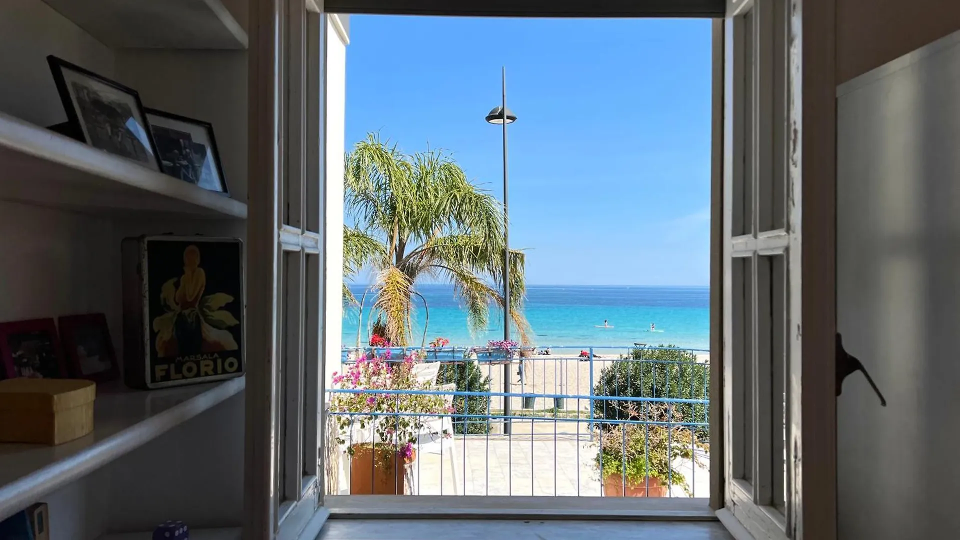 A Casa Di Vale, Relax In Front Of Mondello Beach Palermo 0*,