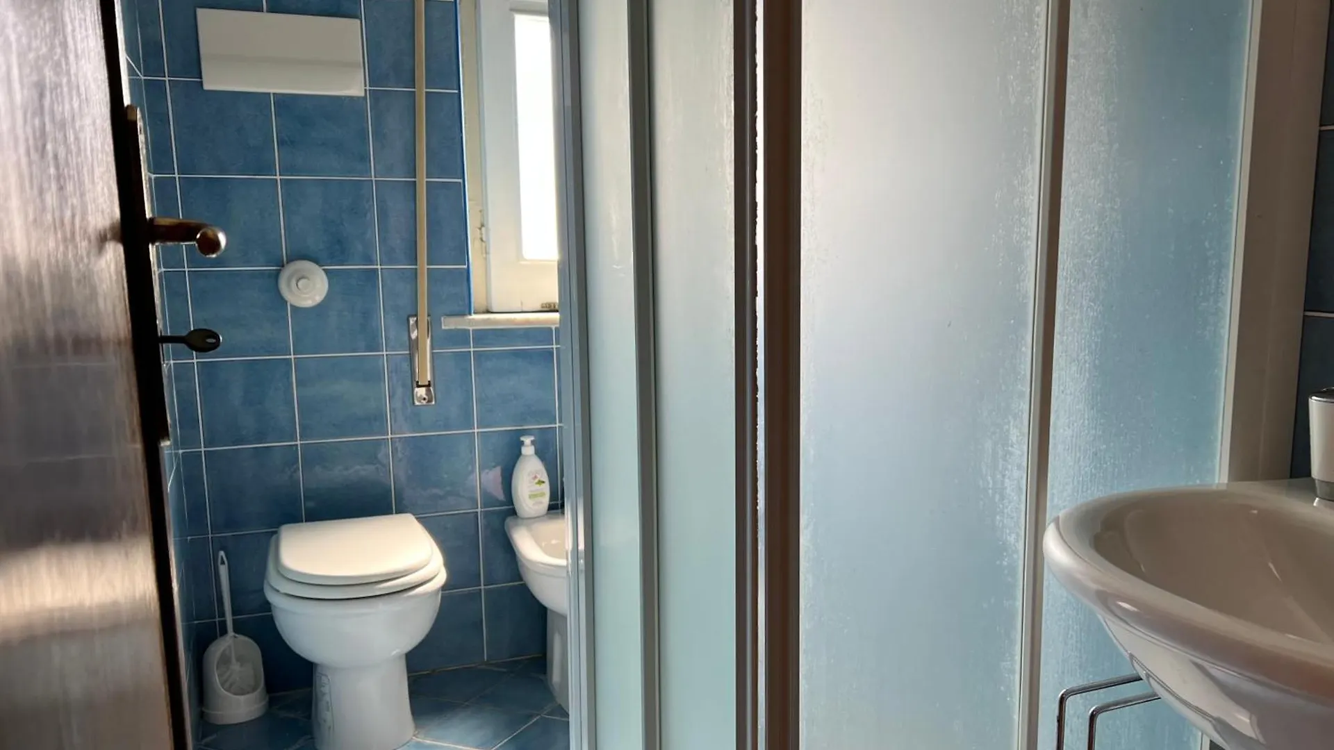 Apartment A Casa Di Vale, Relax In Front Of Mondello Beach Palermo Italy